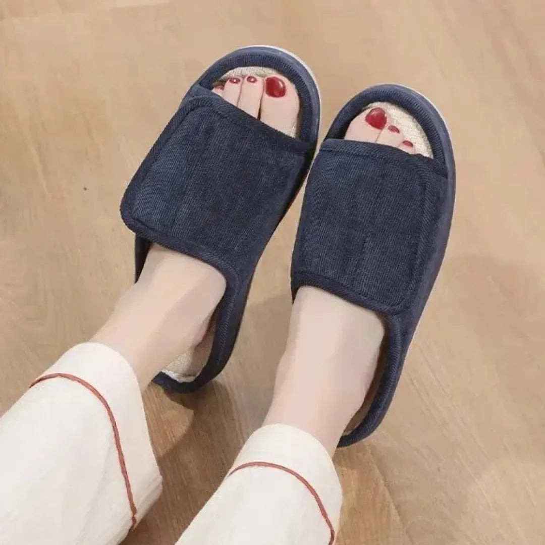 Chaussons Femme Doublés à Scratch – Ajustables, Confortables et Chauds – Intérieur