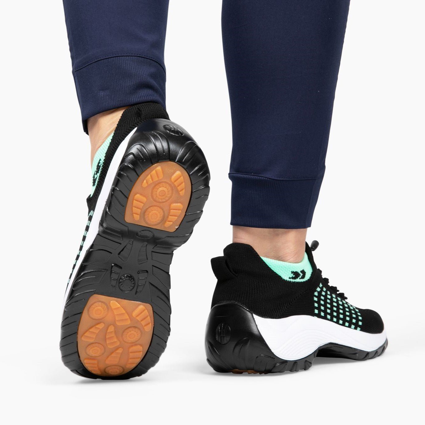 Chaussures Femme Légères pour le Travail et le Quotidien – Confortables et Antidérapantes