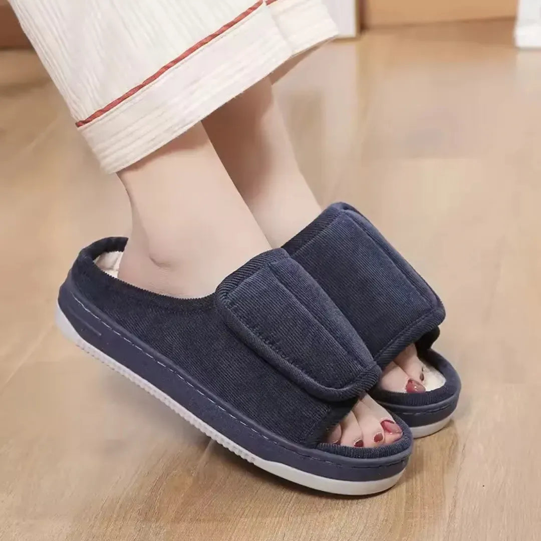 Chaussons Femme Doublés à Scratch – Ajustables, Confortables et Chauds – Intérieur