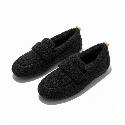 Chaussons Femme Doux avec Design Type Chaussure – Confortables et Adaptés à l’Intérieur et à l’Extérieur