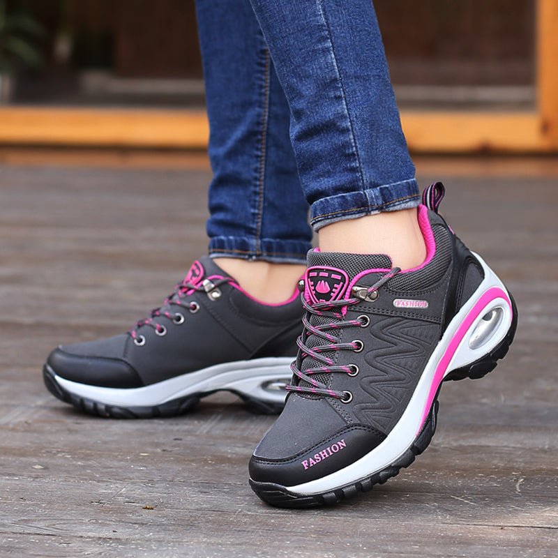 Chaussures de randonnée basses femme – Légères et respirantes pour pieds larges